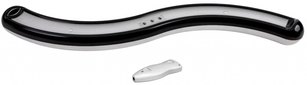 Großes und kleines Thermoformteil im Größenvergleich